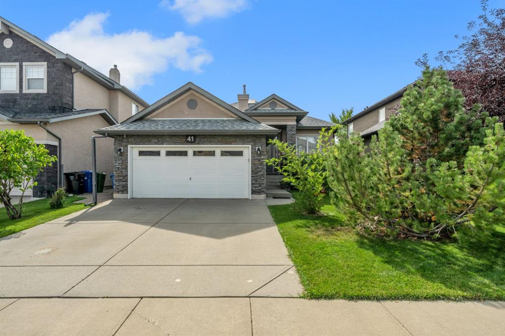 Picture for 41 Evercreek Bluffs Crescent SW