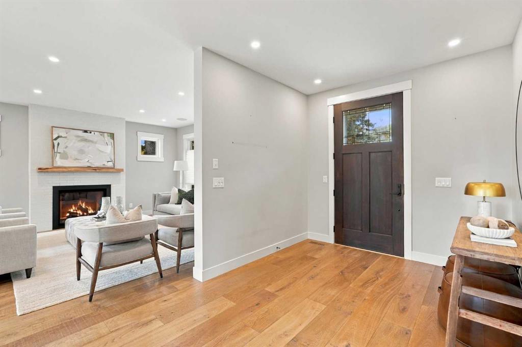 Picture for 2223 Glenwood Drive SW