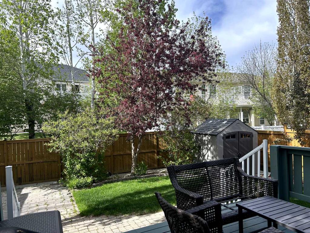 Picture for 182 Harvest Creek Close NE