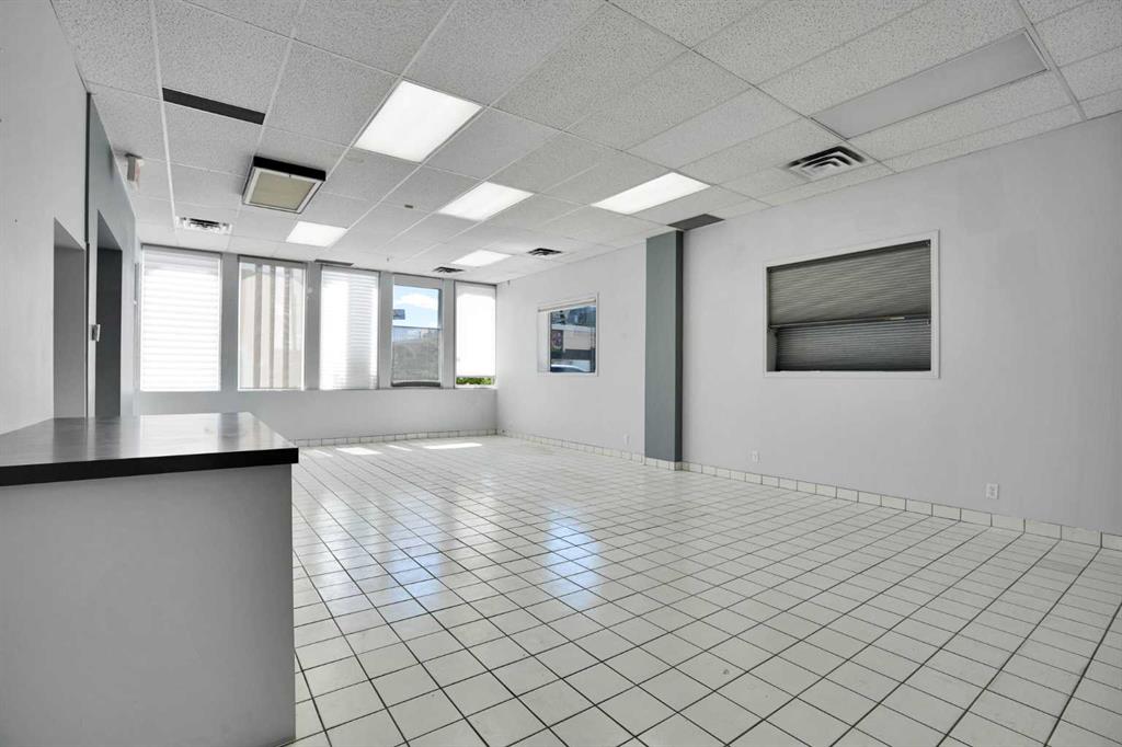 Picture for 123 Any Avenue SW