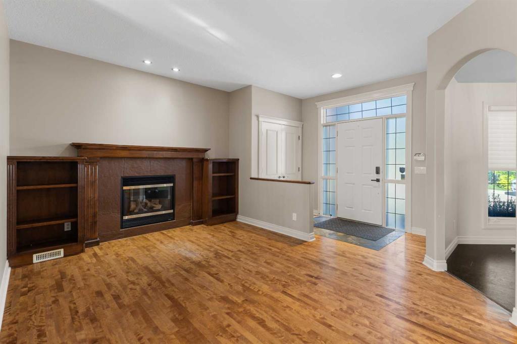 Picture for 75 Discovery Ridge Mount SW