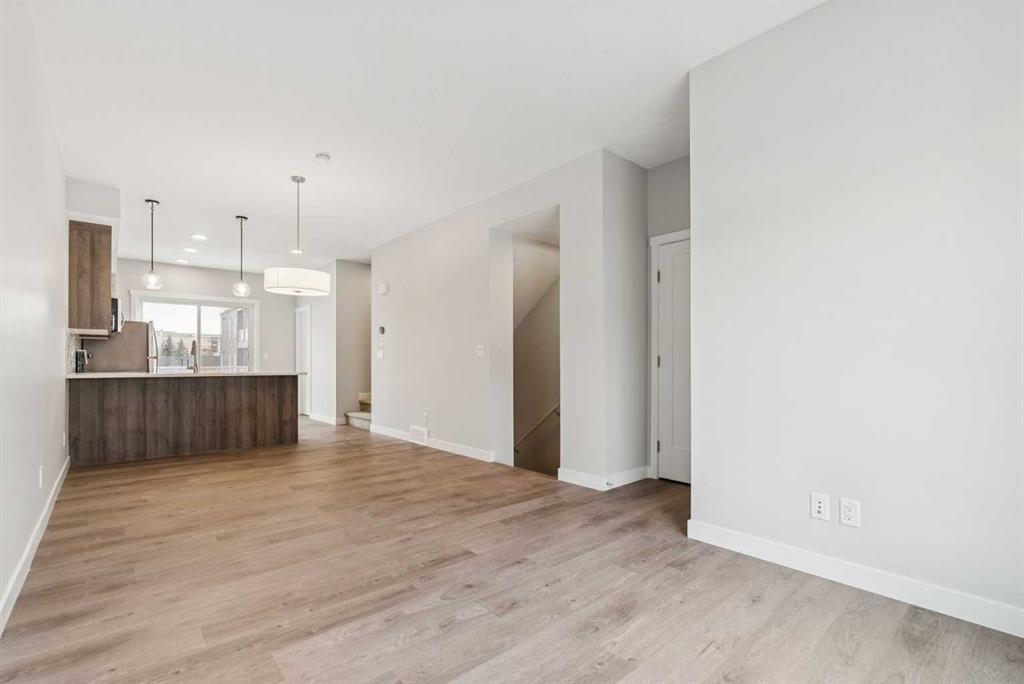 Picture for 107 Shawnee Square SW