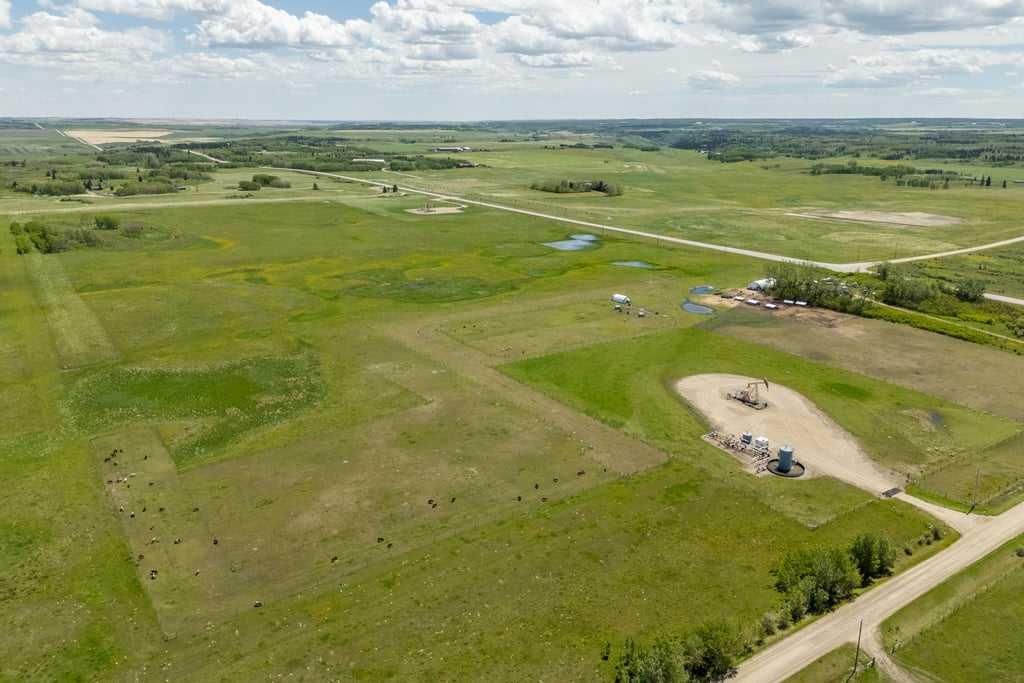 Picture for 270012 Range Road 40  