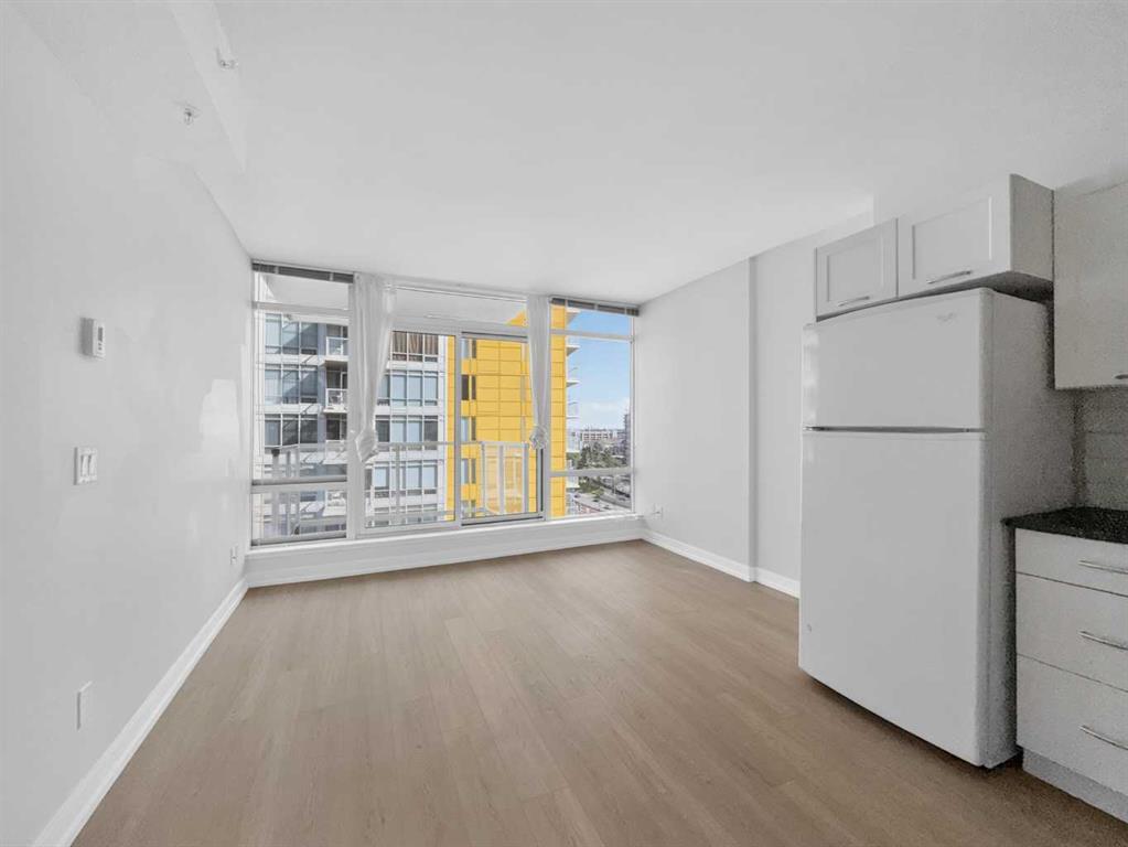Picture for 1103, 3830 Brentwood Road NW
