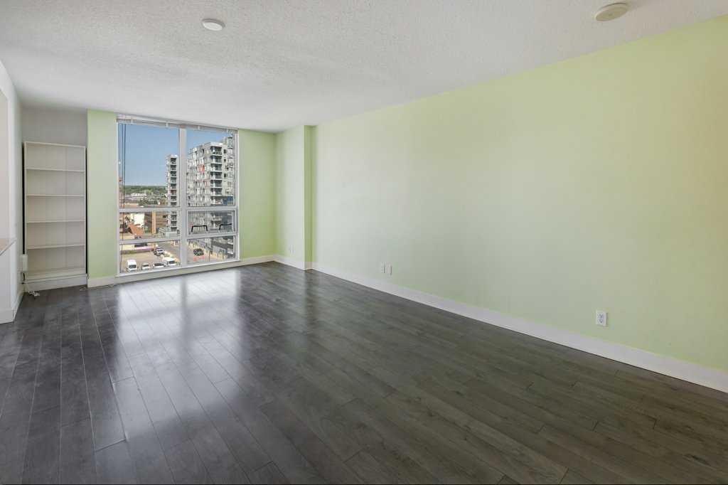 Picture for 704, 1110 11 Street SW