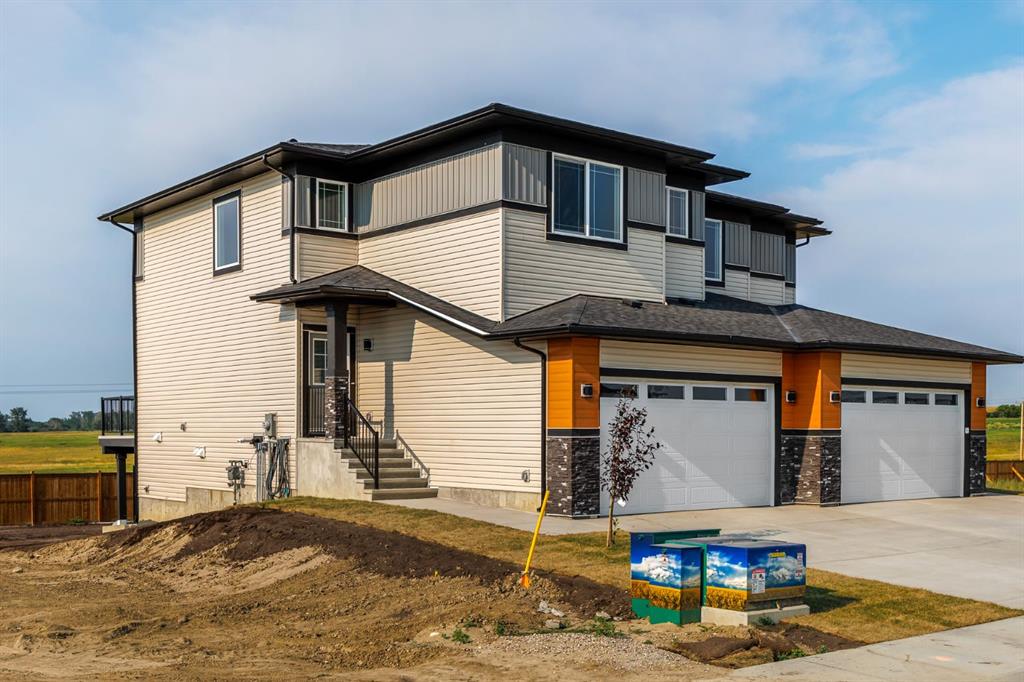 Picture for 142 Lakewood Crescent 