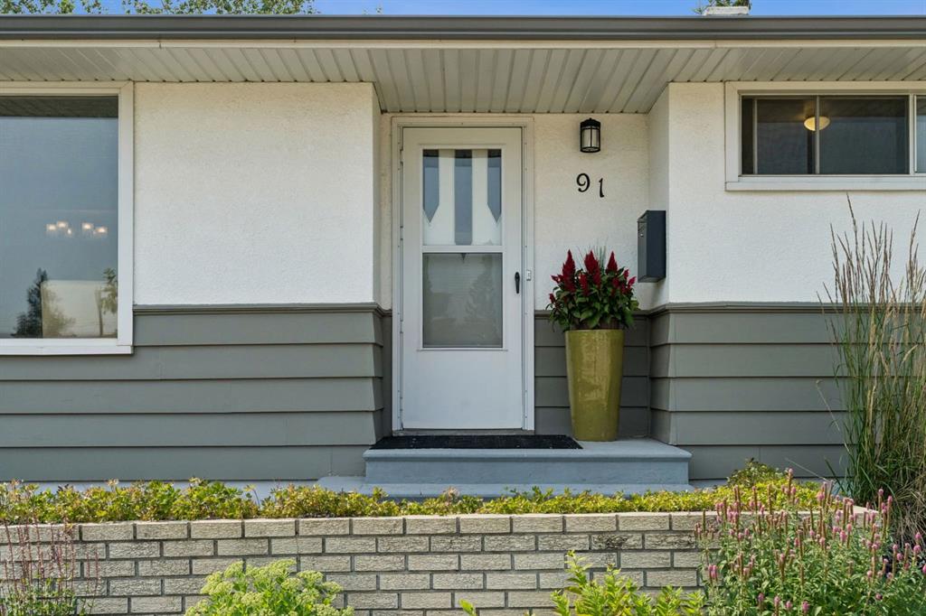 Picture for 91 Winslow Crescent SW