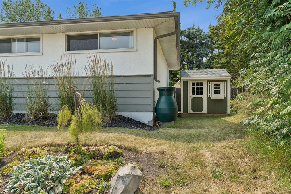 Picture for 91 Winslow Crescent SW