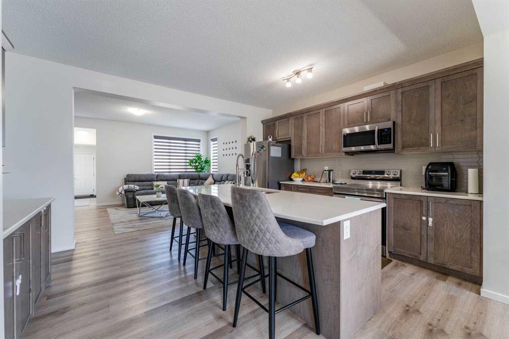 Picture for 163 Carringham Road NW