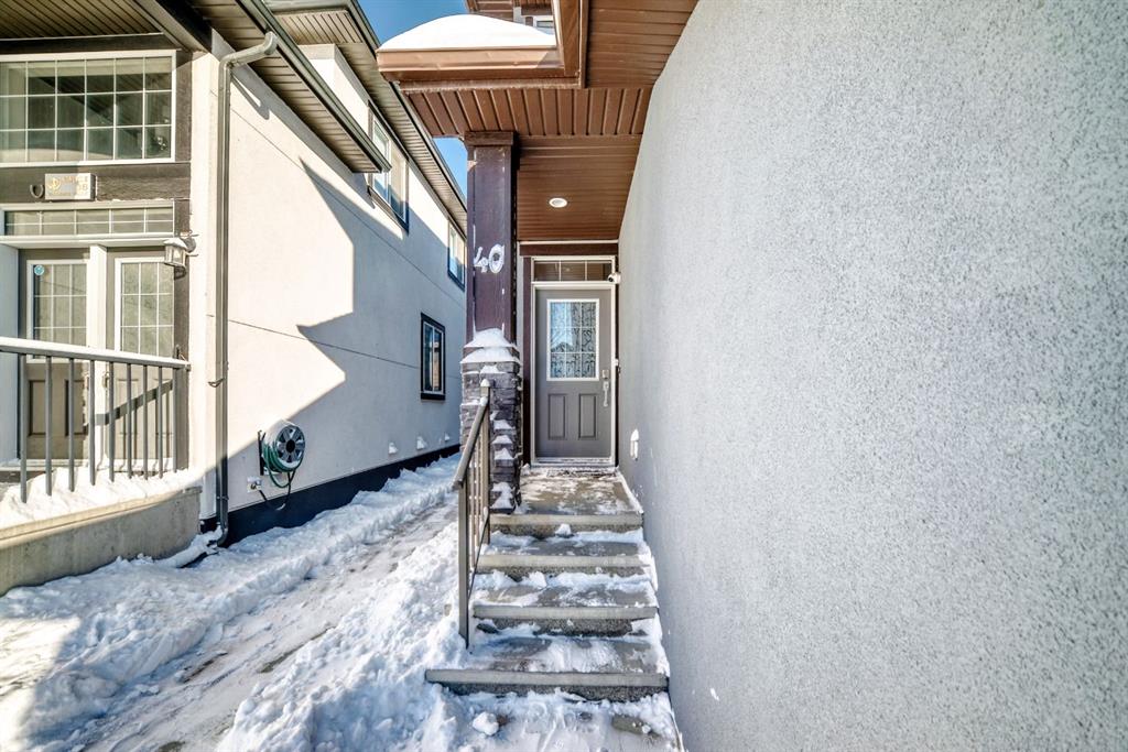 Picture for 40 Saddlelake Gardens NE