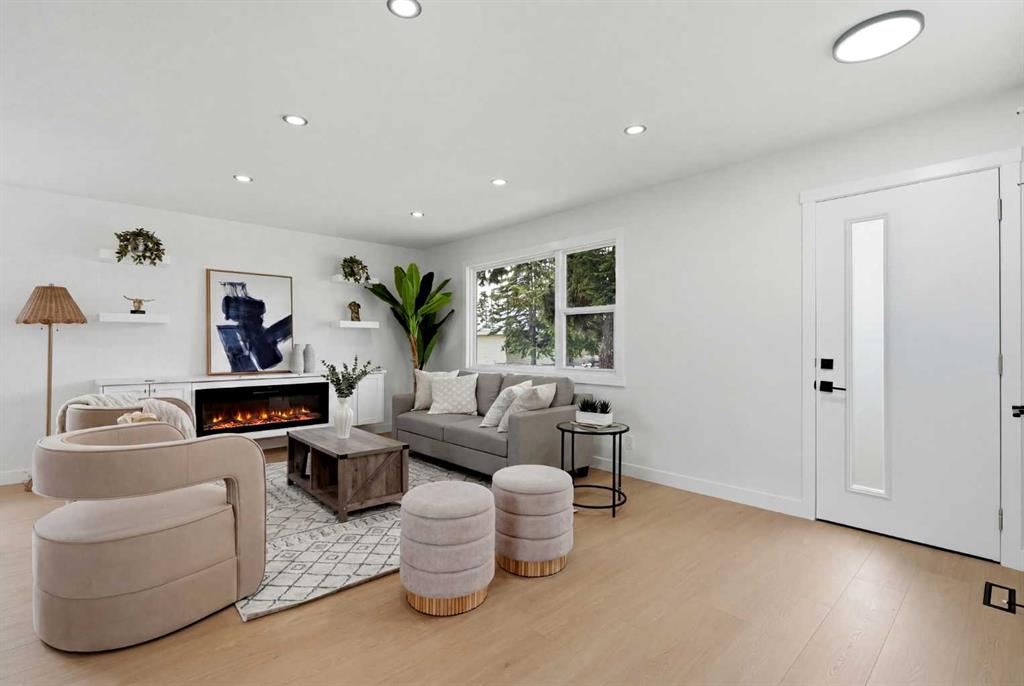 Picture for 708 Sacramento Place SW
