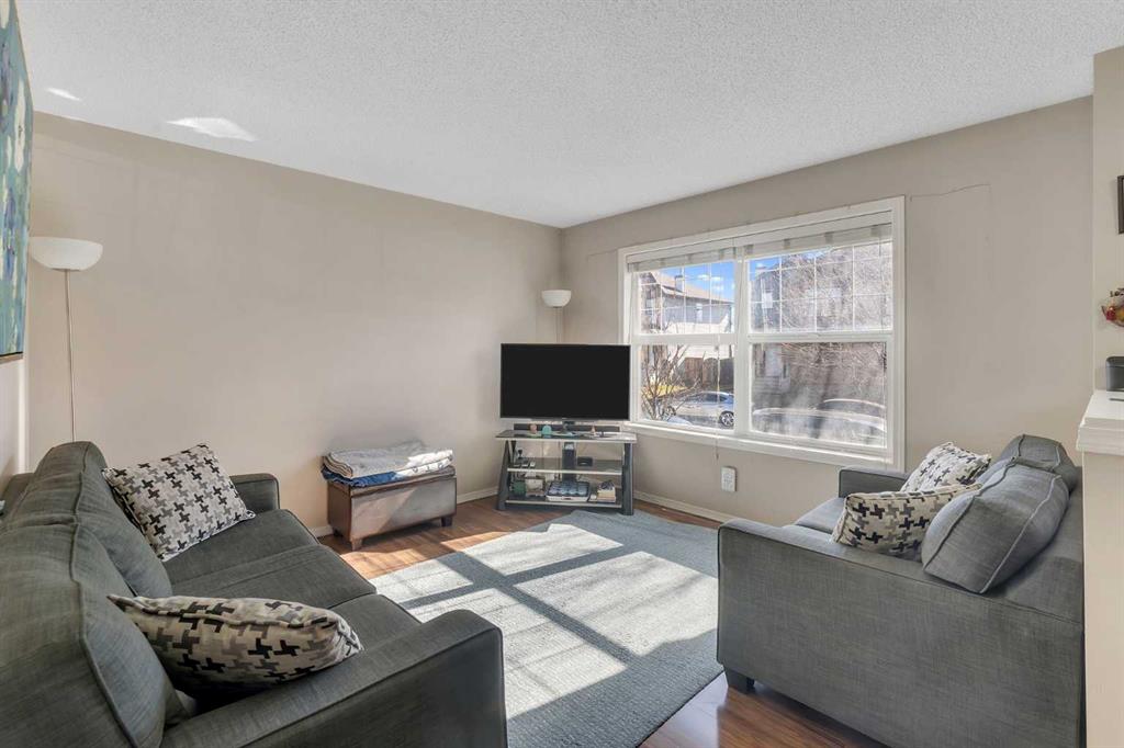 Picture for 33 Saddlebrook Common NE