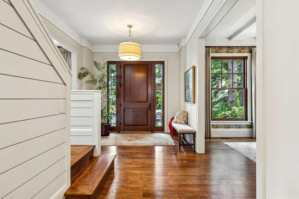 Picture for 729 Riverdale Avenue SW