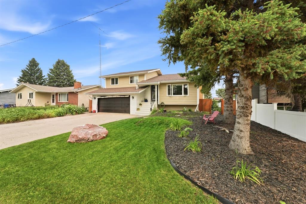 Picture for 218 8 Avenue NE