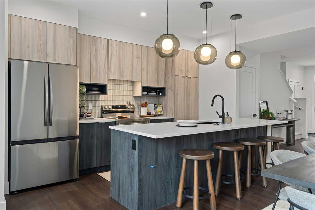 Picture for 872 Sora Boulevard SE