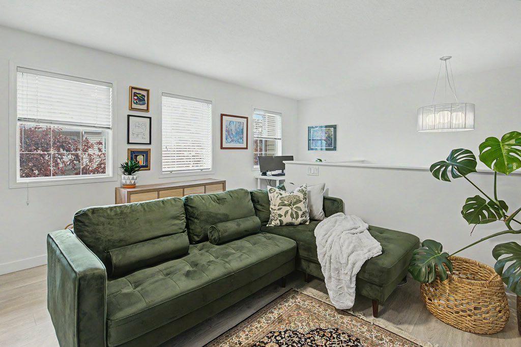 Picture for 16, 2318 17 Street SE