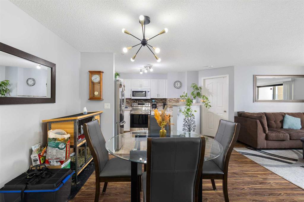 Picture for 212, 4000 Citadel Meadow Point NW