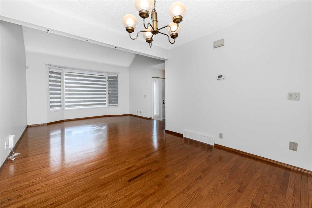 Picture for 41 Edgeford Way NW