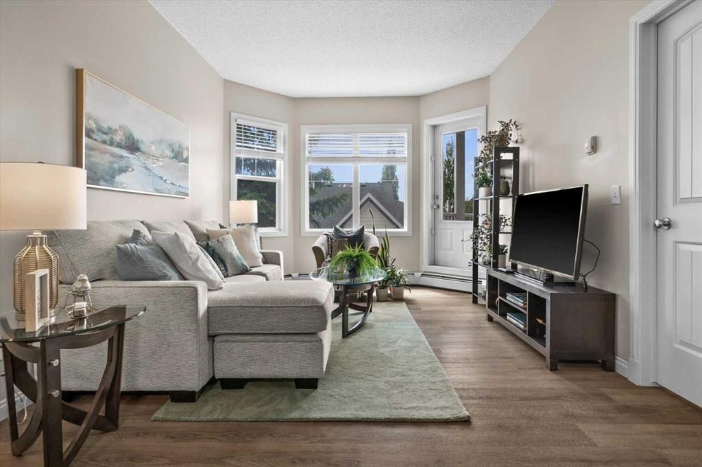 Picture for 219, 8 Prestwick Pond Terrace SE