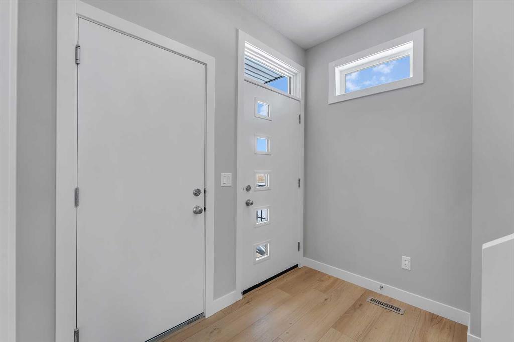 Picture for 390 South Shore Drive 