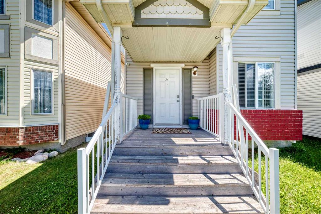 Picture for 24 Taralake Road NE