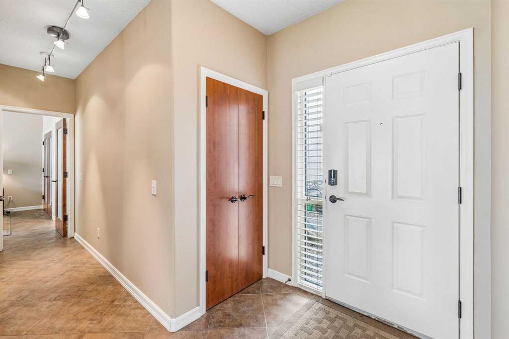 Picture for 604, 1997 Sirocco Drive SW