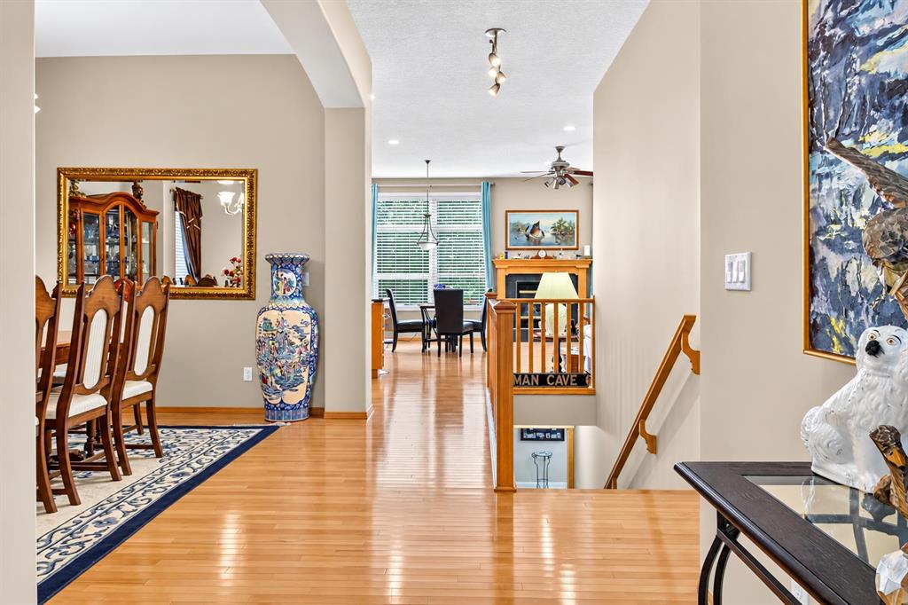 Picture for 44 Strathlea Close SW
