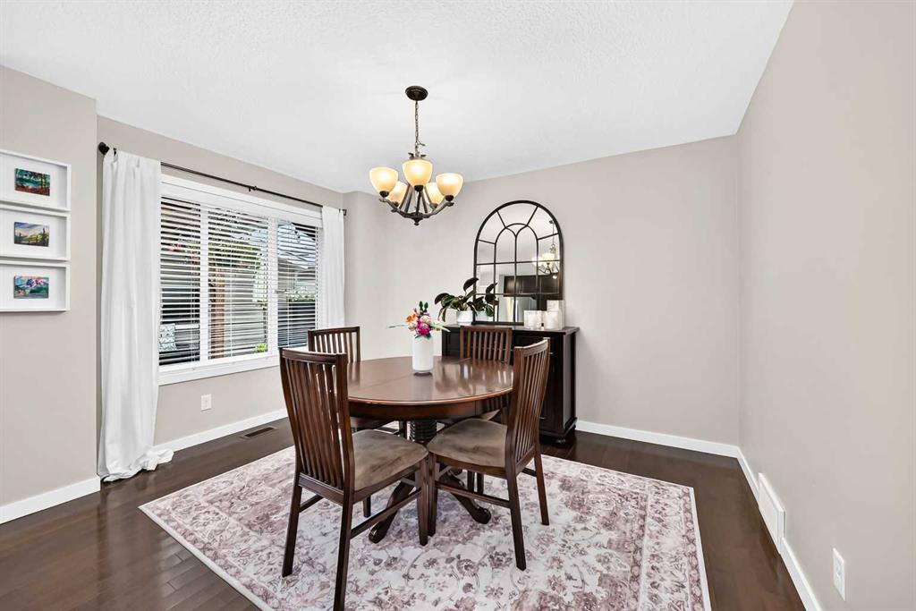 Picture for 14 Walden Road SE