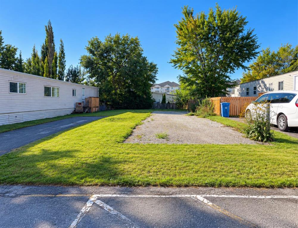 Picture for 60, 6220 17 Avenue SE