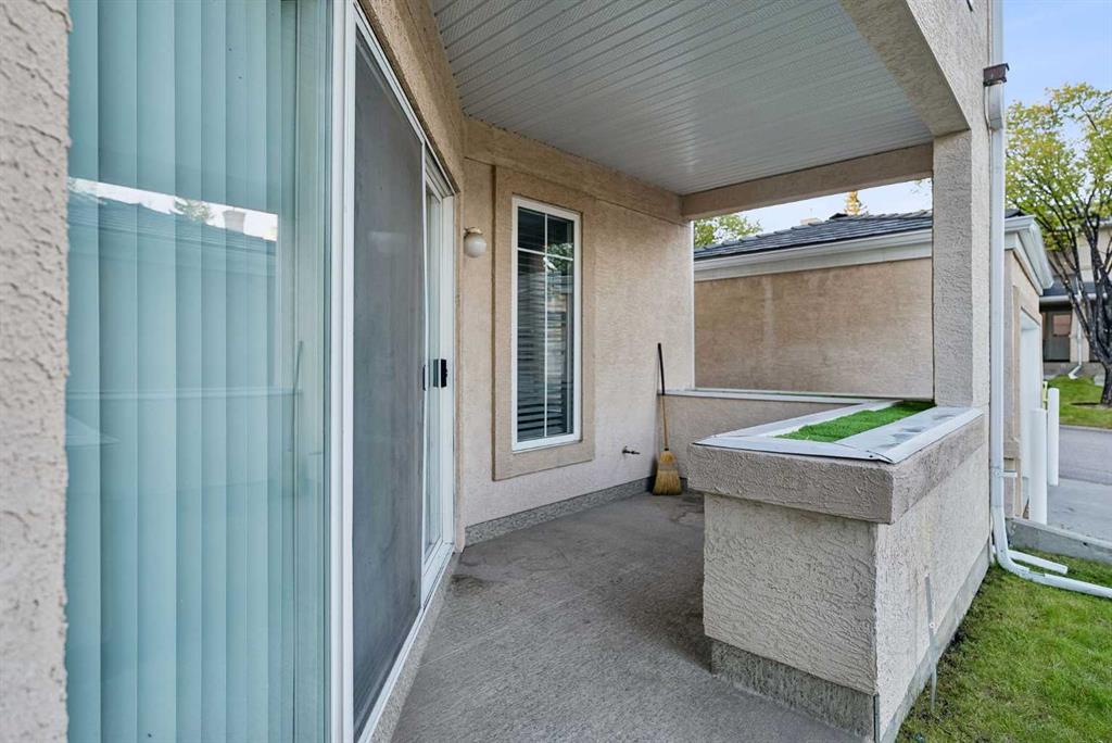 Picture for 102, 108 Edgeridge Terrace NW