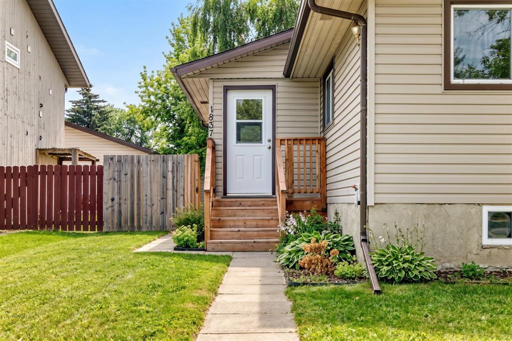 Picture for 1837 Meadowbrook Drive SE