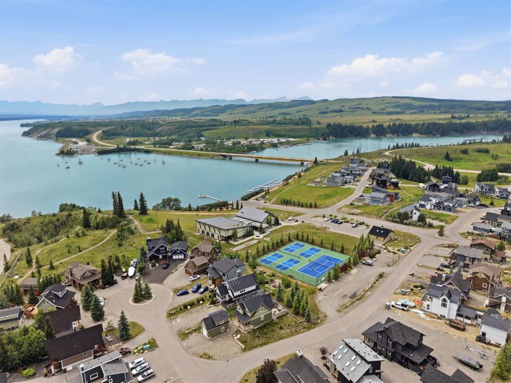 Picture for 212 Cottageclub Crescent 