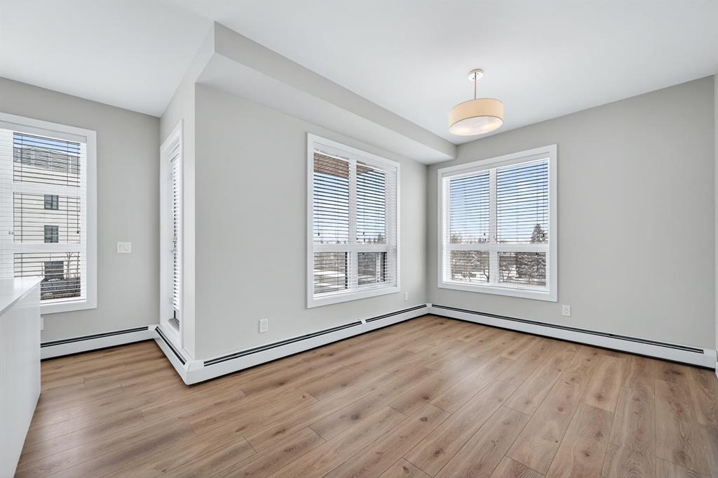 Picture for 325, 383 Smith Street NW