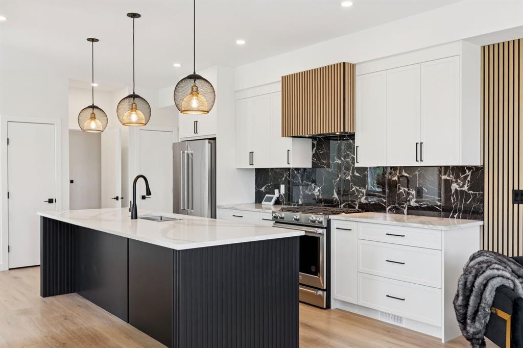 Picture for 2402 Westmount Road NW