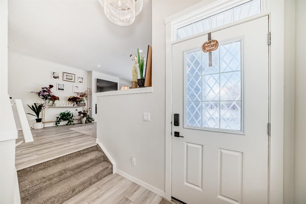 Picture for 158 Chinook Gate Boulevard SW