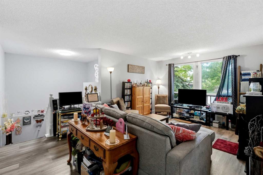 Picture for 40 McKerrell Close SE