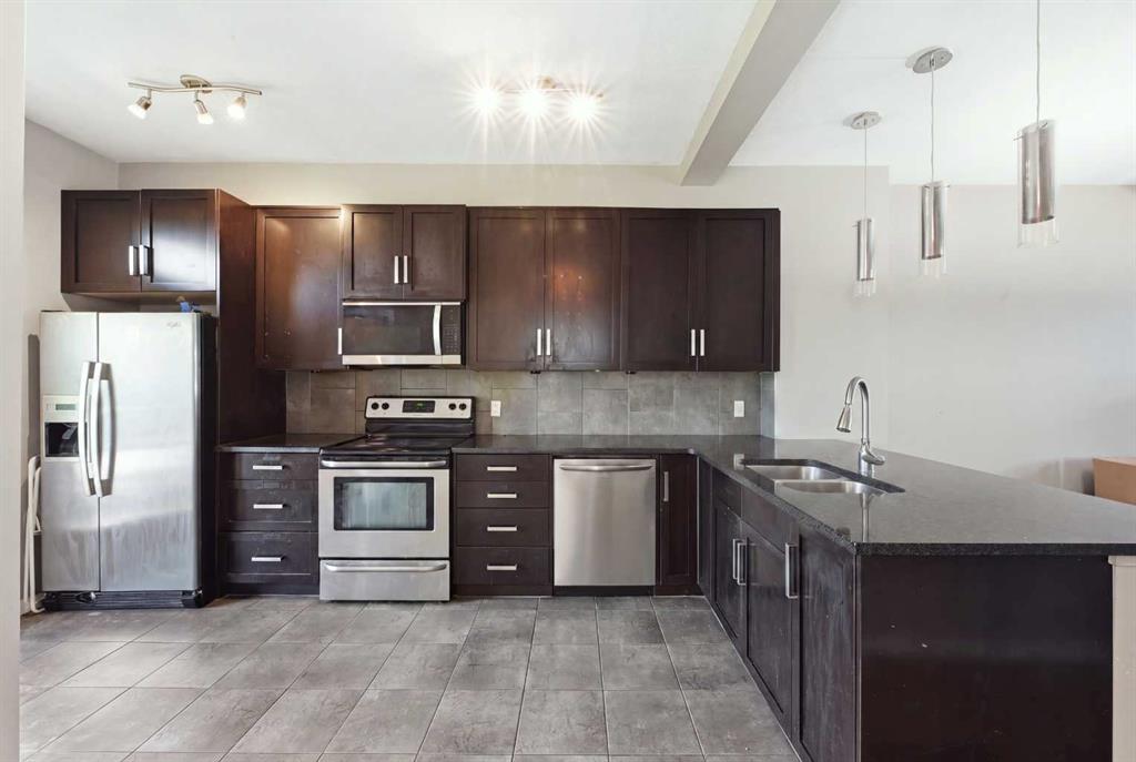 Picture for 28 New Brighton Point SE