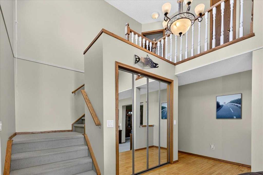 Picture for 14 Hawkdale Gate NW