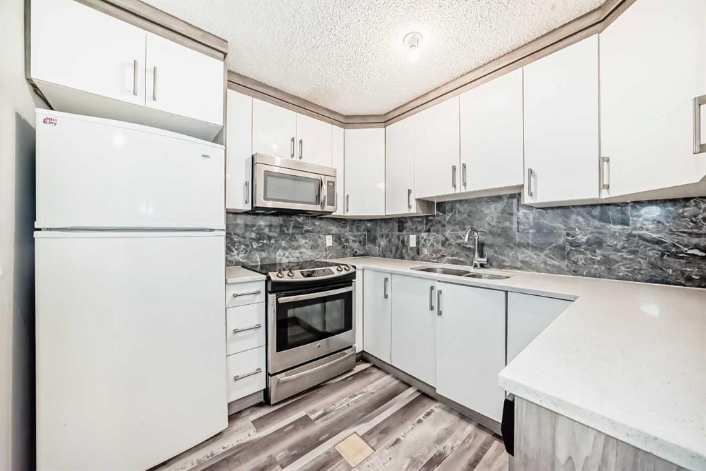 Picture for D, 903 44 Street SE