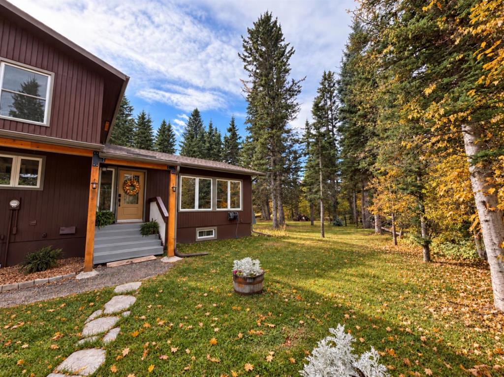 Picture for 94 Redwood Meadows Drive 