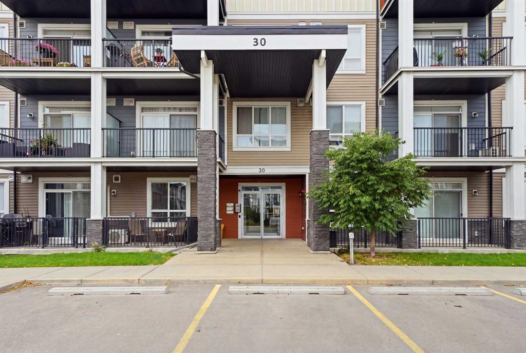 Picture for 202, 30 Walgrove Walk SE