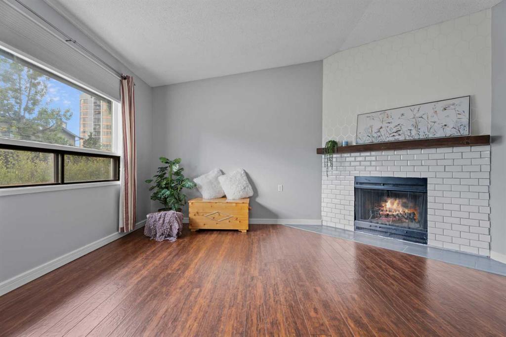 Picture for 16, 7172 Coach Hill Road SW