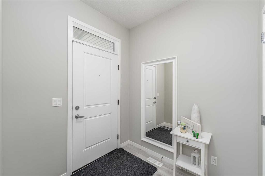 Picture for 1040 Seton Circle SE