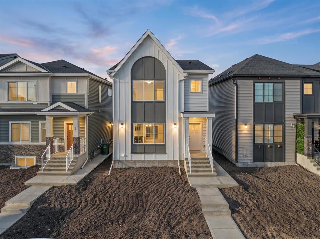 Picture for 82 Rangeview Path SE