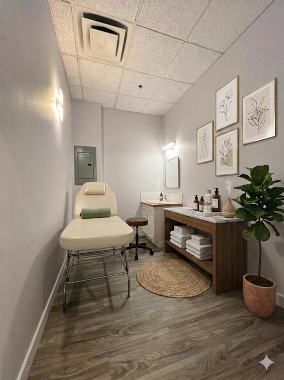 Picture for 1623 Centre Street NW