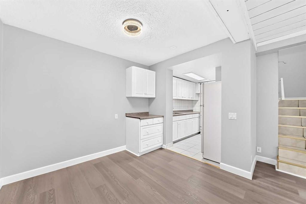 Picture for 316, 5404 10 Avenue SE