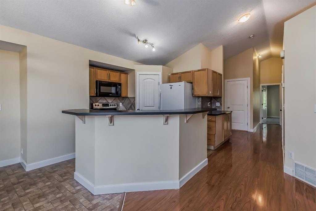 Picture for 211 Saddlebrook Way NE