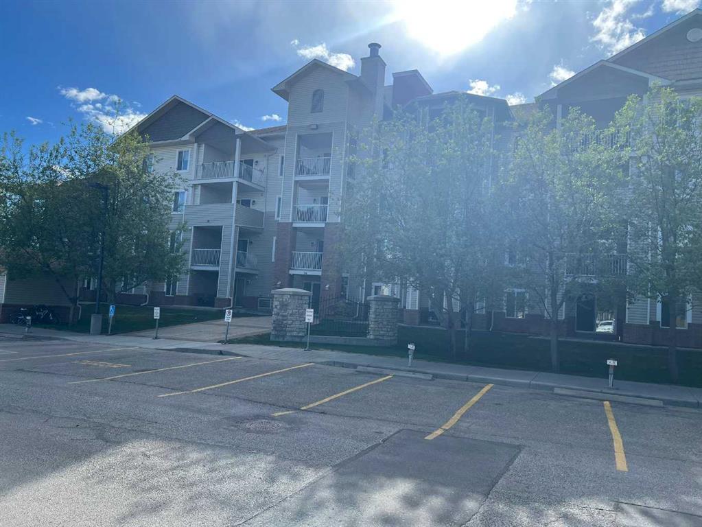 Picture for 408, 16 Country Village Bay NE
