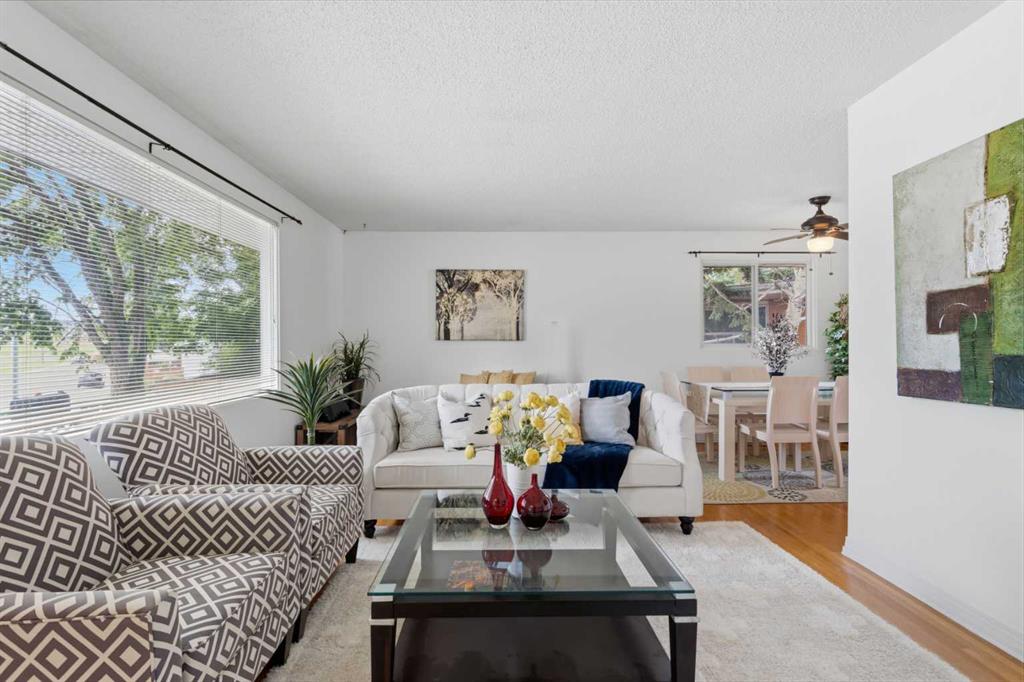 Picture for 3248 Bearspaw Drive NW