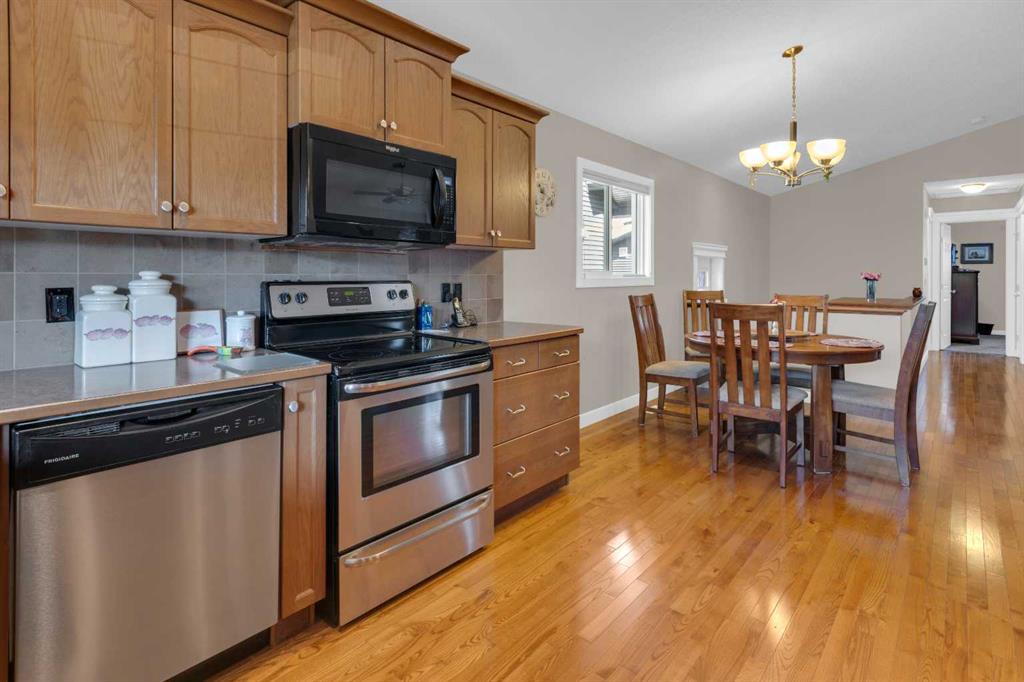 Picture for 44 Ravenslea Crescent SE